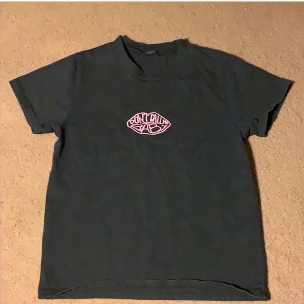 Don’t call me baby tee